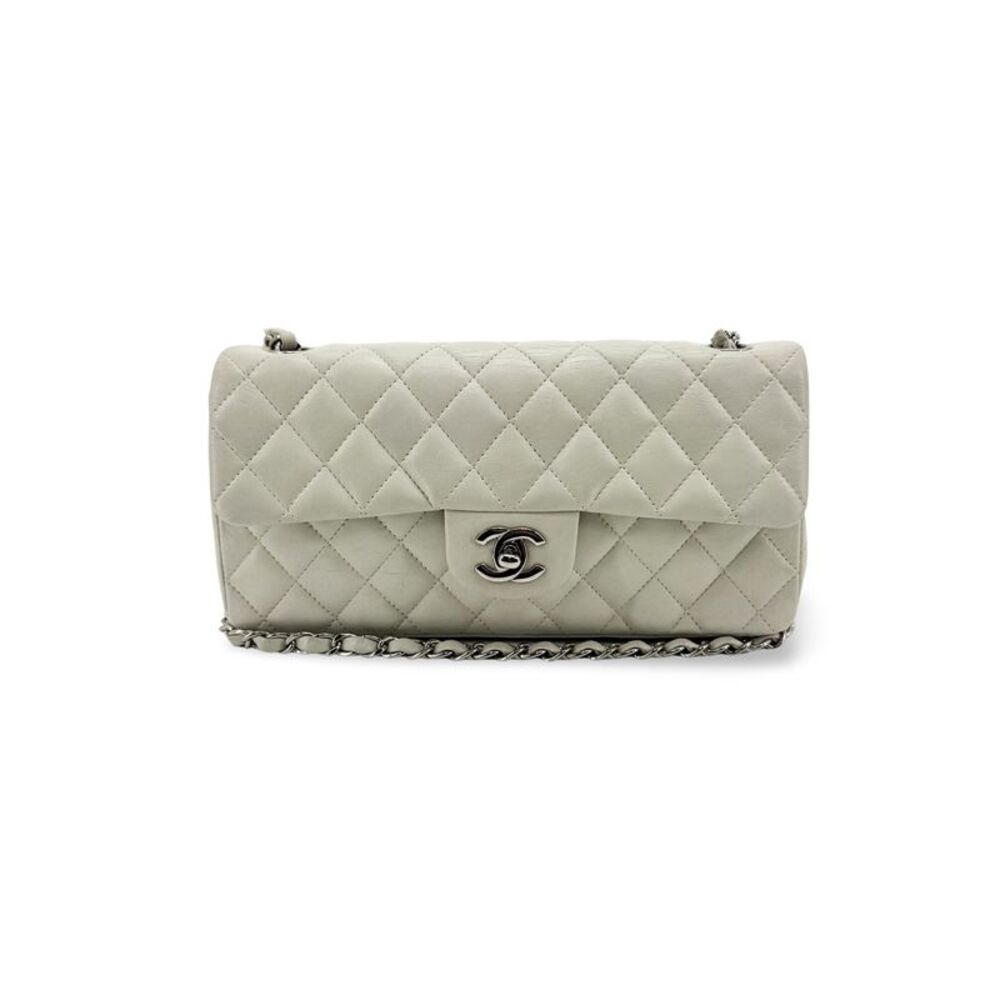 Chanel Classic Single Flap Bag Quilted Lambskin White Leather Shoulder Bag Bag